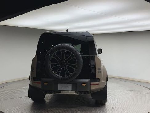 New 2026 Land Rover Defender 110 OCTA AWD/4WD image 3