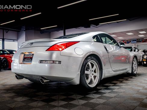 Used 2003 Nissan 350Z Track image 4