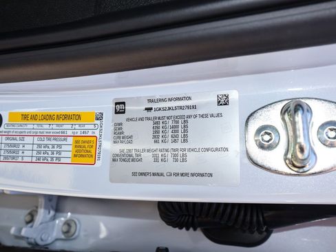 New 2026 GMC Yukon XL Denali w/ Sun & Power Step Package AWD/4WD image 42
