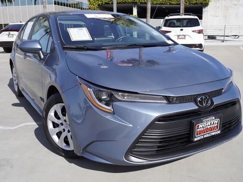 Certified 2025 Toyota Corolla LE image 2