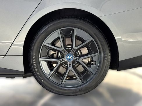 Certified 2023 BMW i4 eDrive35 image 11