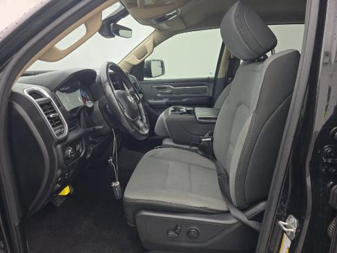 Used 2020 RAM 1500 Big Horn AWD/4WD image 9
