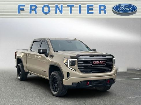 Used 2022 GMC Sierra 1500 AT4 w/ AT4 Premium Package image 8