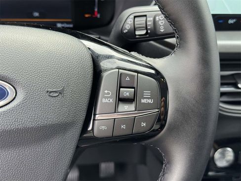 New 2026 Ford Escape SE image 10