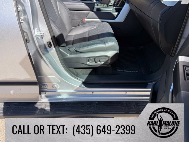 Used 2024 Toyota Sequoia Platinum AWD/4WD image 43