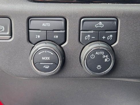 Certified 2022 Chevrolet Silverado 1500 LT w/ All Star Edition Plus image 27