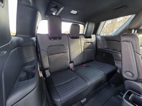 New 2026 Nissan Pathfinder SV image 11