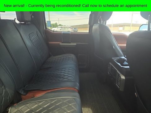 Used 2019 Ford F150 Platinum w/ Equipment Group 701A Luxury AWD/4WD image 11