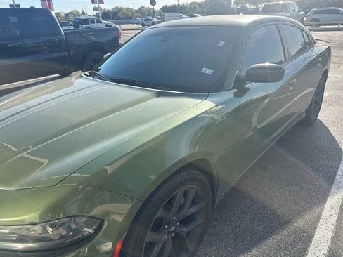 Used 2022 Dodge Charger SXT w/ Blacktop Package image 1