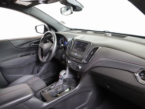 Used 2022 Chevrolet Equinox RS image 8