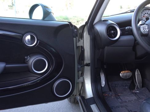 Used 2007 MINI Cooper S FWD image 29