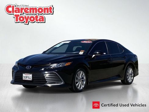 Certified 2024 Toyota Camry LE image 1