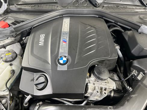 Used 2018 BMW M2 image 30