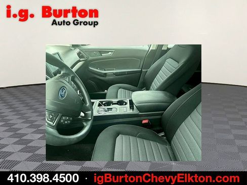 Used 2023 Ford Edge SE w/ Black Appearance Package AWD/4WD image 5