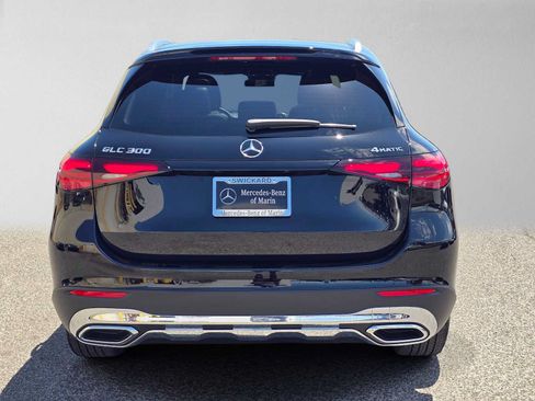 Used 2026 Mercedes-Benz GLC 300 4MATIC image 5