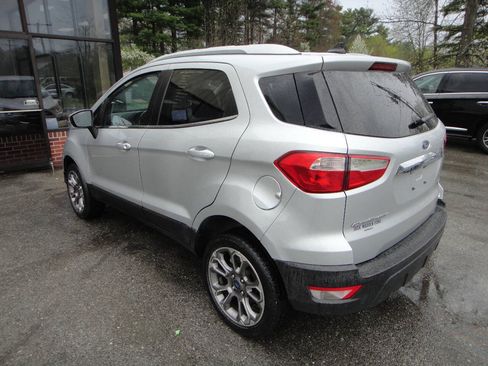 Used 2021 Ford EcoSport Titanium w/ Interior Protection Package AWD/4WD image 4