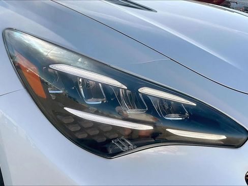 Used 2022 Kia Stinger GT1 RWD image 36