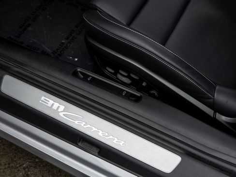 Certified 2025 Porsche 911 Carrera image 26