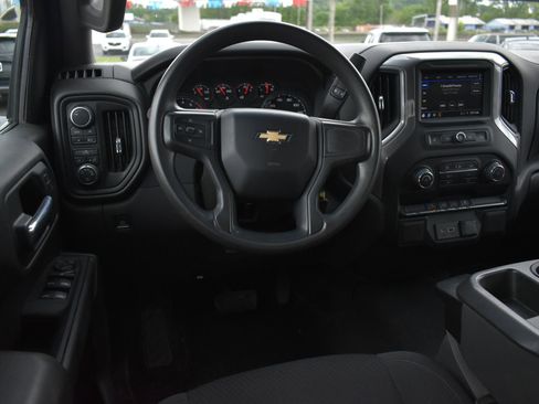 Used 2022 Chevrolet Silverado 1500 Custom AWD/4WD image 14