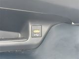 Used 2021 Toyota C-HR LE image 6
