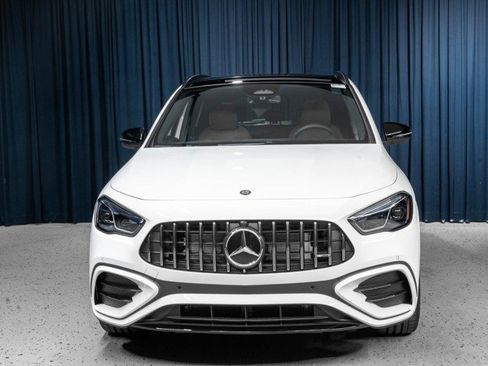 New 2025 Mercedes-Benz GLA 35 AMG 4MATIC image 2