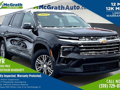 Used 2025 Chevrolet Traverse LT