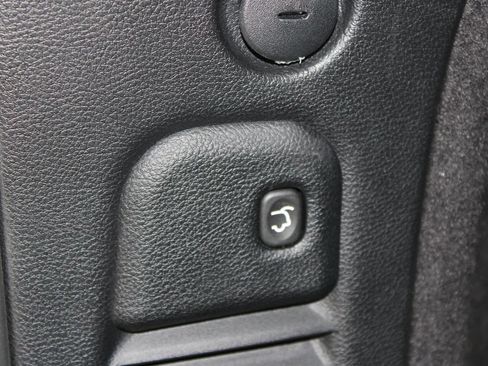 Used 2025 Dodge Durango GT AWD/4WD image 19