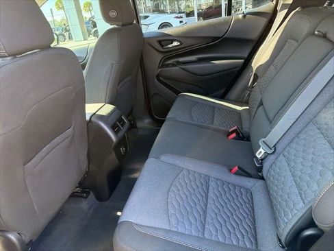 Used 2020 Chevrolet Equinox LT image 8