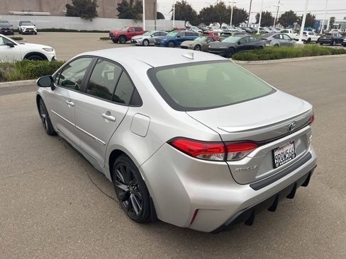 Used 2025 Toyota Corolla SE image 7