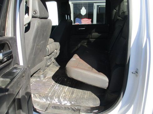Used 2023 GMC Sierra 3500 Pro w/ Fleet Convenience Package image 7