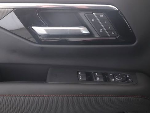 Used 2026 Chevrolet Suburban RST w/ RST Capability Package image 20