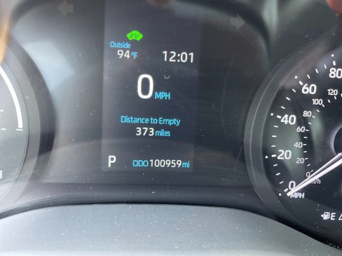 Used 2021 Toyota Sienna XSE AWD/4WD image 31