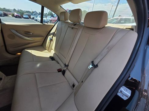 Used 2014 BMW 320i xDrive Sedan AWD/4WD image 11