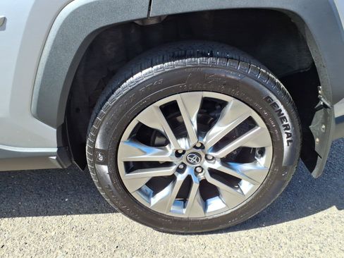 Certified 2020 Toyota RAV4 Limited AWD/4WD image 13
