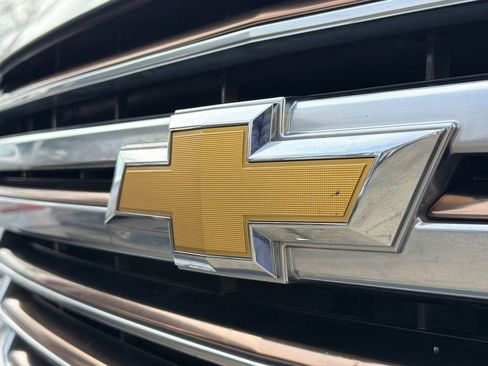 Used 2022 Chevrolet Tahoe High Country image 16