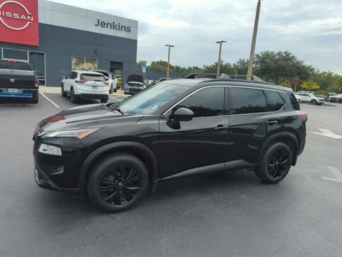 Certified 2023 Nissan Rogue SV w/ SV Premium B Package AWD/4WD image 13