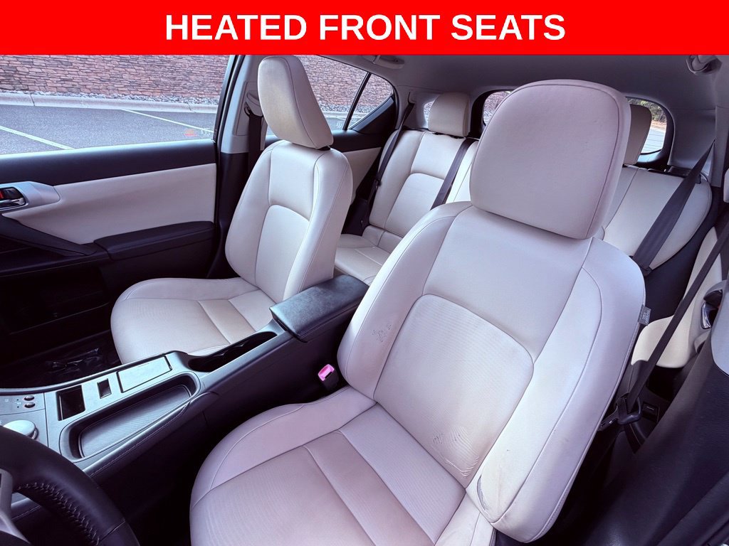 Used 2011 Lexus CT 200h Premium w/ Premium Audio Pkg FWD image 9