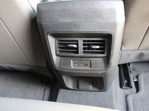 Used 2024 Chevrolet Colorado ZR2 w/ Safety Package AWD/4WD image 31