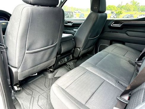 Used 2023 Chevrolet Silverado 1500 LT image 19