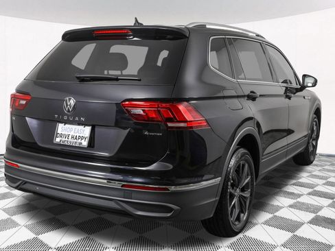 Certified 2024 Volkswagen Tiguan SE AWD/4WD image 15