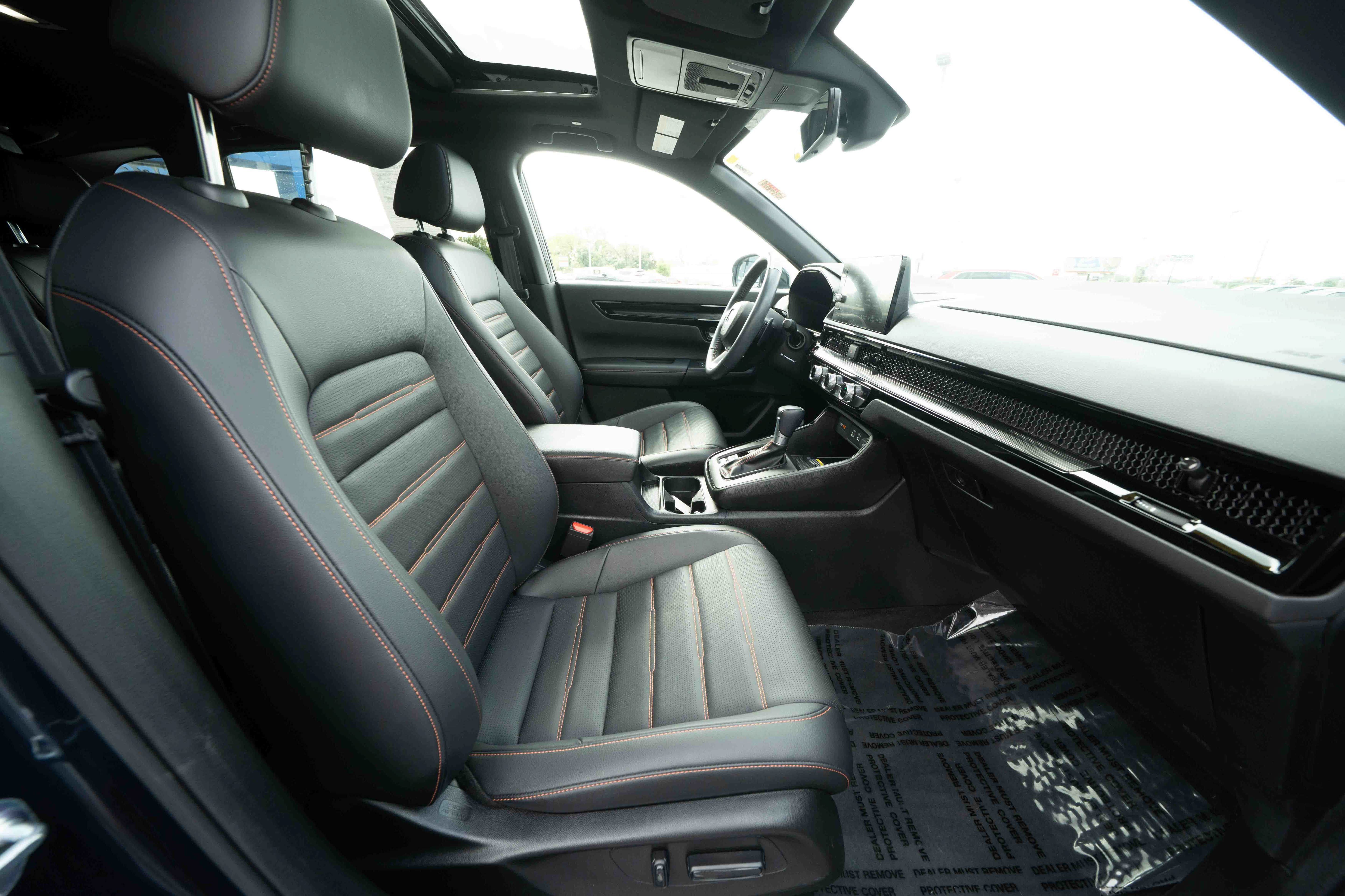 Used 2024 Honda CR-V Sport Touring image 27