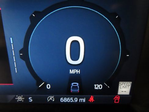 Used 2025 Ford F150 XLT w/ Equipment Group 302A MID image 12