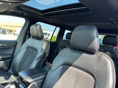 Used 2022 Jeep Grand Cherokee Altitude image 16