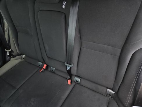 Used 2025 Nissan Rogue S FWD image 12