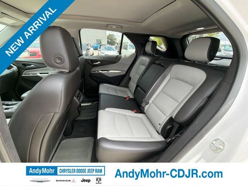 Used 2019 Chevrolet Equinox Premier AWD/4WD image 11