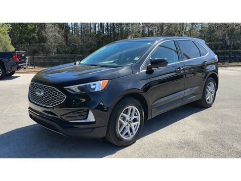 Used 2024 Ford Edge SEL image 4
