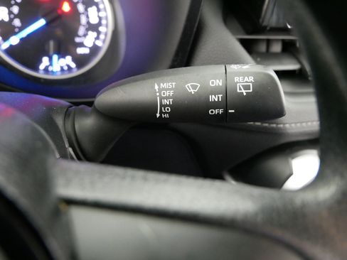 Used 2020 Toyota RAV4 LE image 30