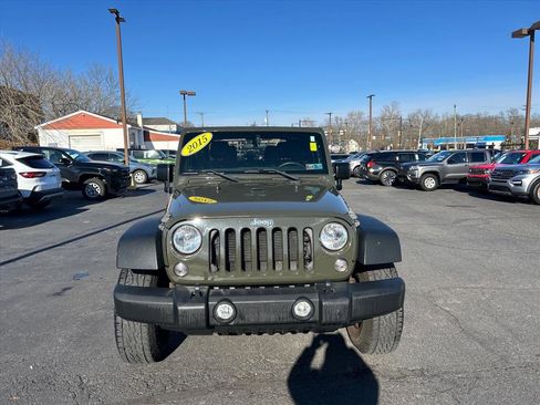 Used 2015 Jeep Wrangler Sport image 16
