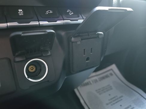 Used 2021 Chevrolet Silverado 1500 LT w/ Z71 Off-Road Package image 69