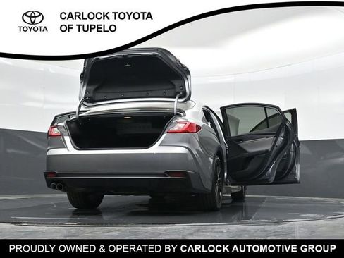 Used 2025 Toyota Camry SE image 44